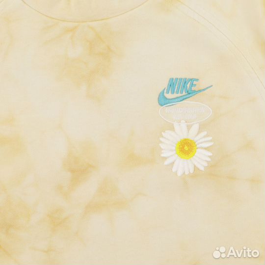 Новый Свитшот nike M,L оригинал