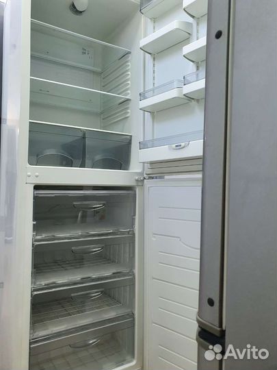 2М. 2компрессора. холодильник Атлант