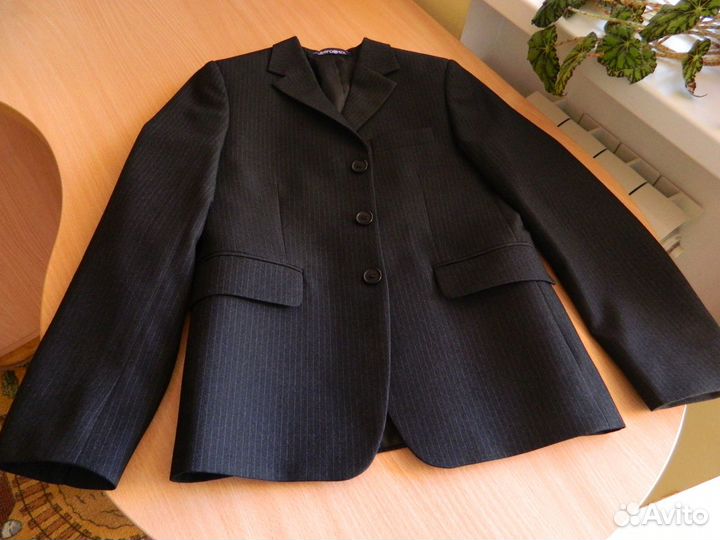 Школьные пиджаки новые р.134, 140 см