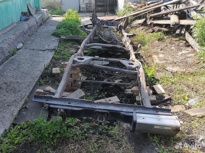 Продам раму от toyota land cruiser prada