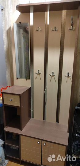 Вешалка в прихожую бу с зеркалом