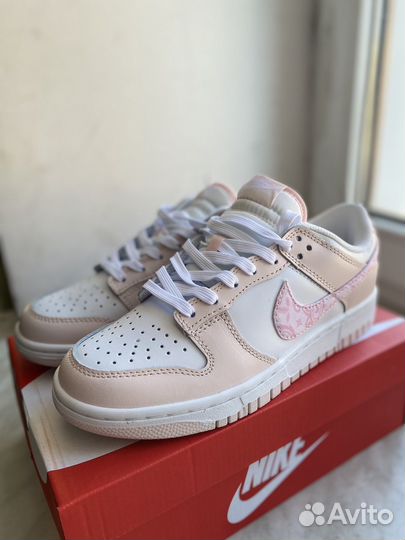 Кроссовки Nike Dunk Low 