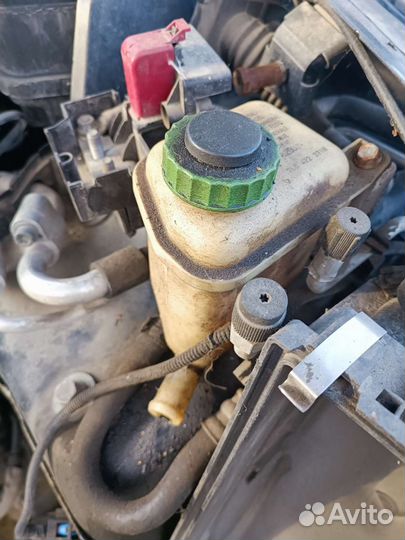 Бачок гура Туарег