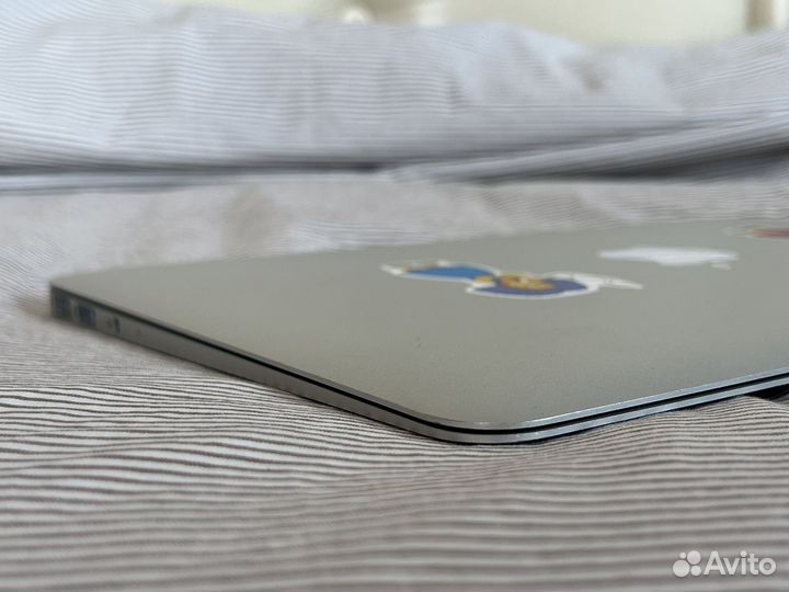 Apple MacBook Air 11