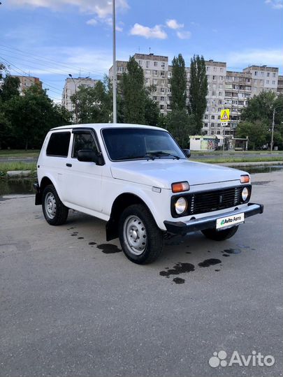 LADA 4x4 (Нива) 1.7 МТ, 2006, 125 000 км