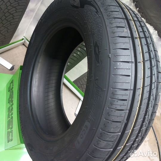 Ikon Tyres Autograph Eco 3 215/55 R17 94V