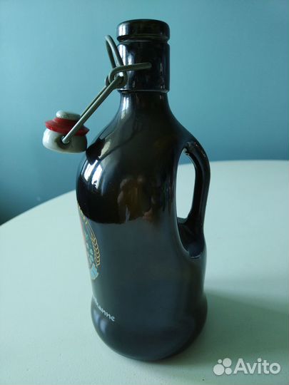 Бутыль стеклянная