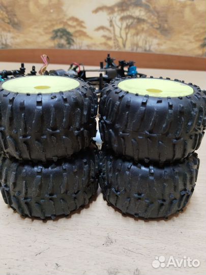 Losi LST mini 1х16 масштаб