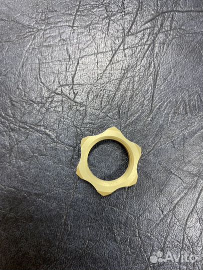 Suzuki gsxr600 gsxr750 гайка верхней траверсы