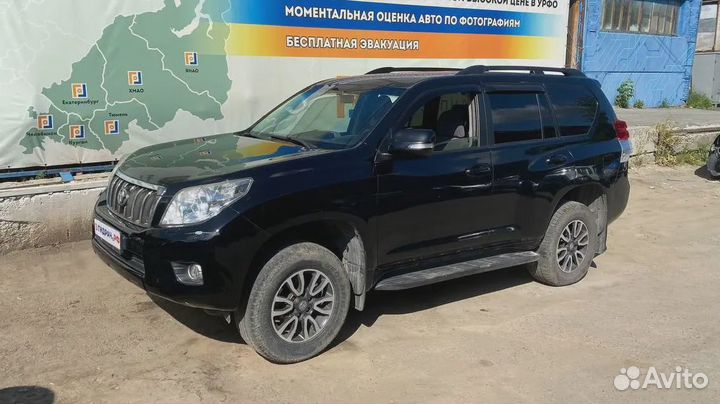 Кнопка открывания багажника Toyota Land Cruiser Prado (J150) 76806-60011