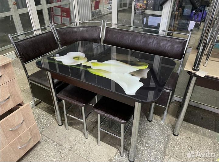 Кухонный уголок