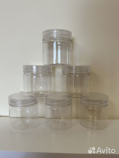 Пластиковая банка 150 мл с закручивающейся крышкой