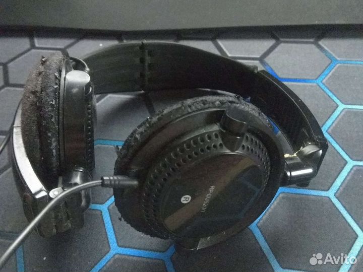 Плеер Sony NWZ-B183F Black 4гб