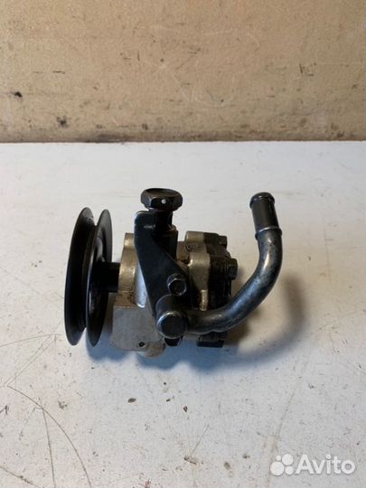 Насос гур Hyundai Matrix G4ED