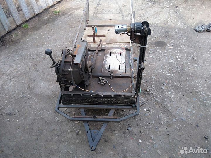 Мотобуксирощик