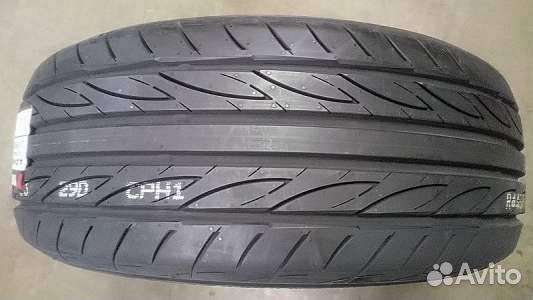 Yokohama Advan Fleva V701 245/40 R18