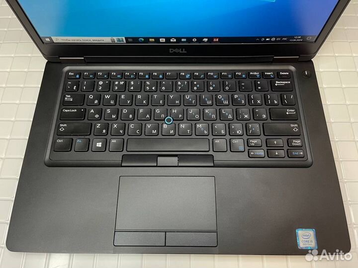 Ноутбук Dell latitude 5491