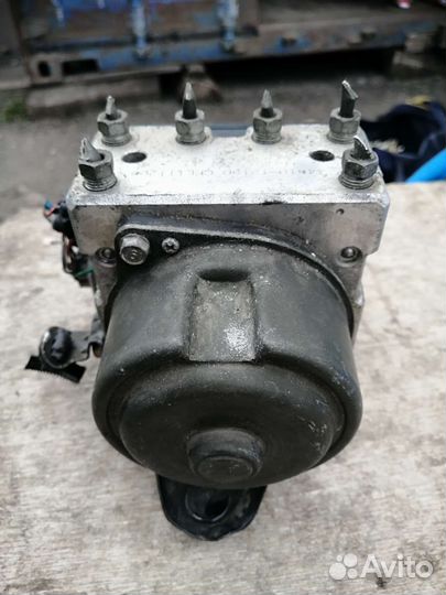 Блок ABS Toyota Corolla AE111