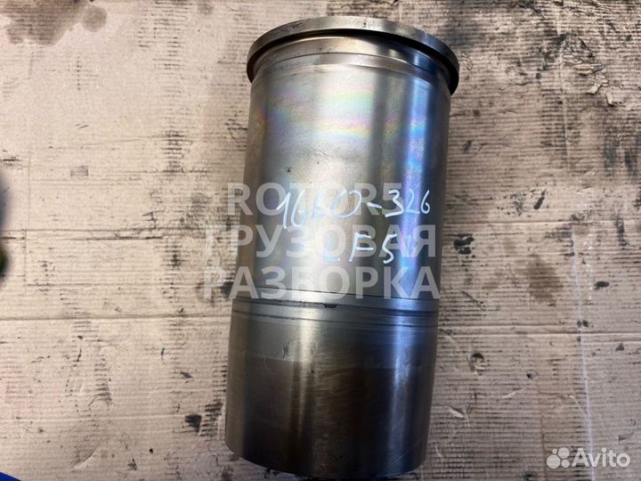 Гильза цилиндра MAN TGX 2019 0490