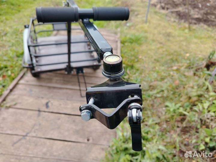 Велоприцеп