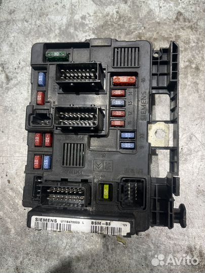 Блок предохранителей BSM Пежо 206