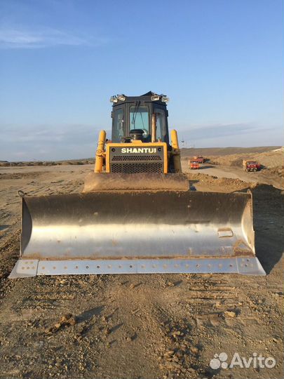 Бульдозерист, машинист бульдозера