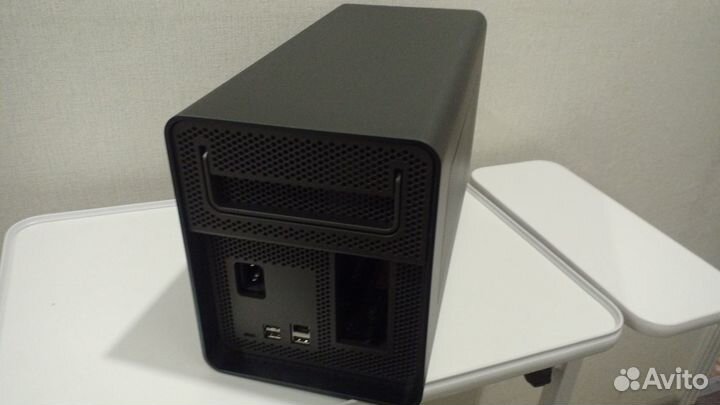 Внешний бокс Lenovo Legion BoostStation eGPU