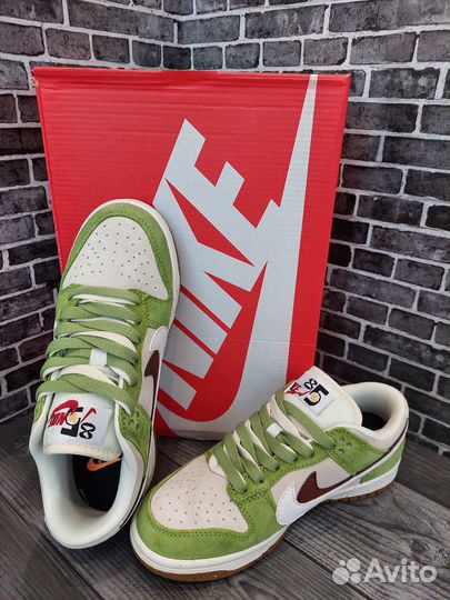 Кроссовки Nike Dunk Low SE85