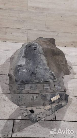 Подкрылок передний правый Mercedes S Class W222 С