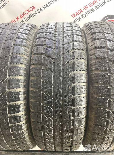 Toyo Observe G3 215/65 R17 96P