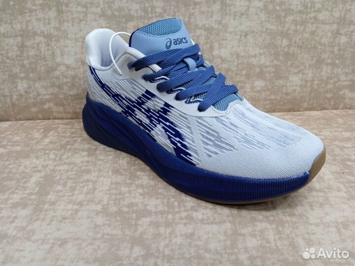 Беговые Asics novablast 3 (р.42-45 )