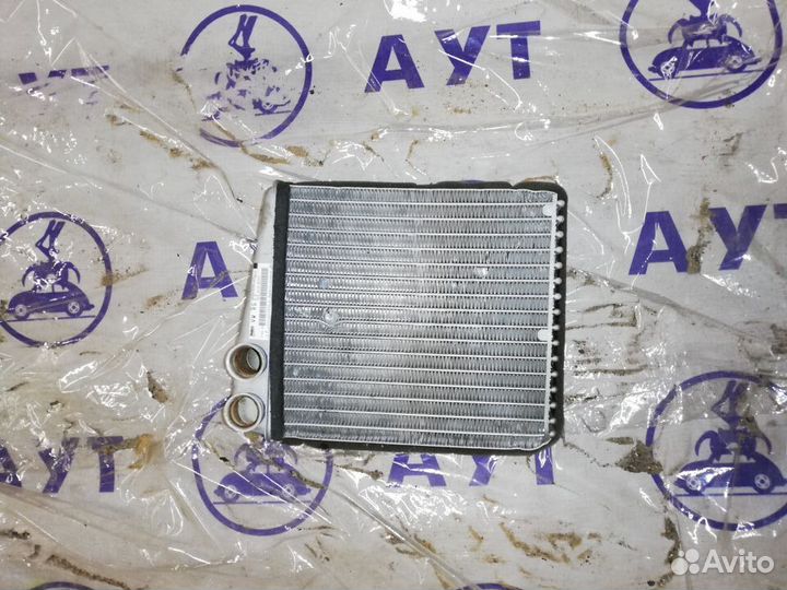 Радиатор печки Фольксваген Гольф 5