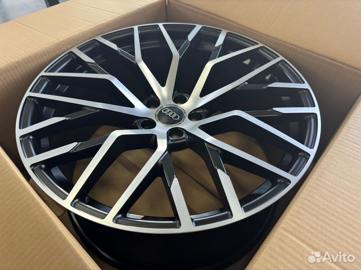 Новые диски R20 на Audi A8