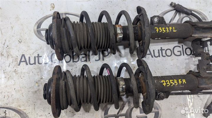 Амортизатор/стойка передняя правая Opel Vectra C