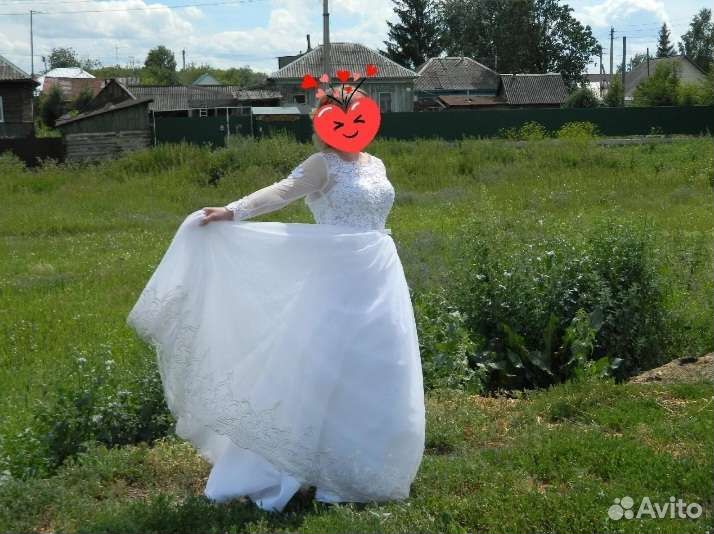 Свадебное платье