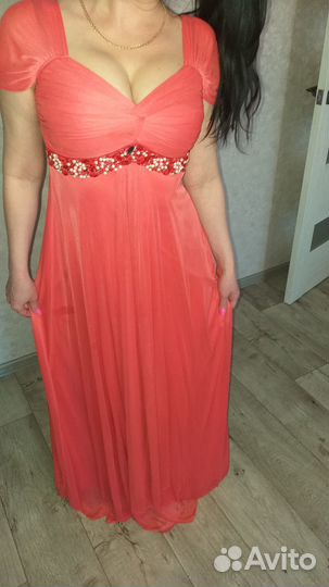 Вечернее платье