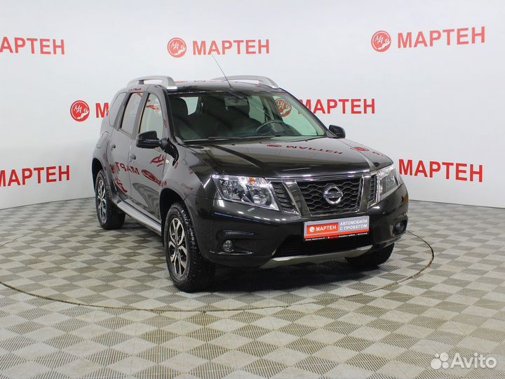 Nissan Terrano 2.0 AT, 2017, 44 915 км