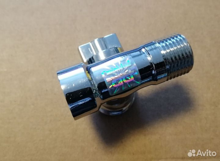 Кран тройник