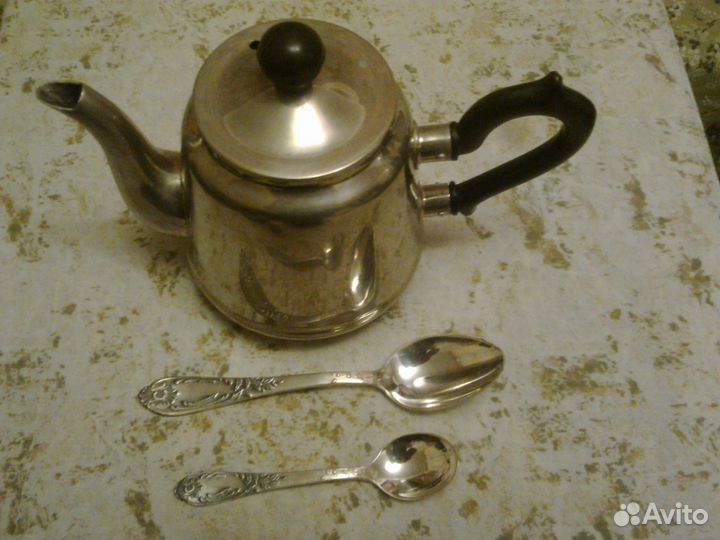 Мельхиоровый чайник, ложки(мнц)