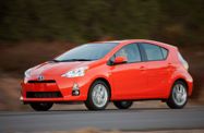 Toyota Prius C I (2011—2015) Хетчбэк