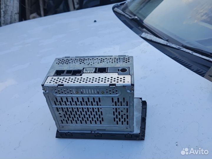 Штатный магнитофон nissan laurel sc34