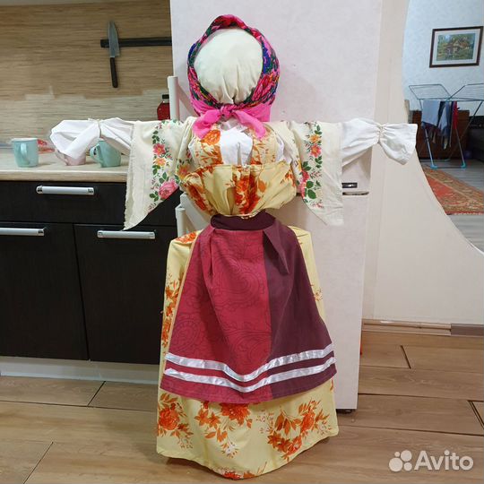 Чучело для огорода и декора в саду