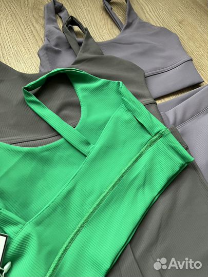 Топ и велосипедки новые 46