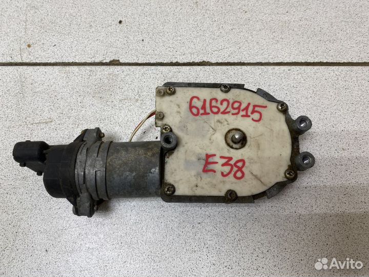 Моторчик стеклоочистителя передний