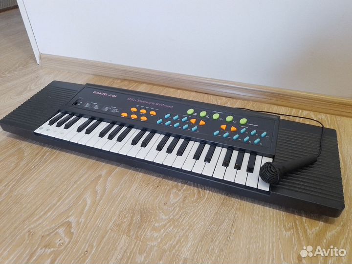 Синтезатор canto новый с микрофоном