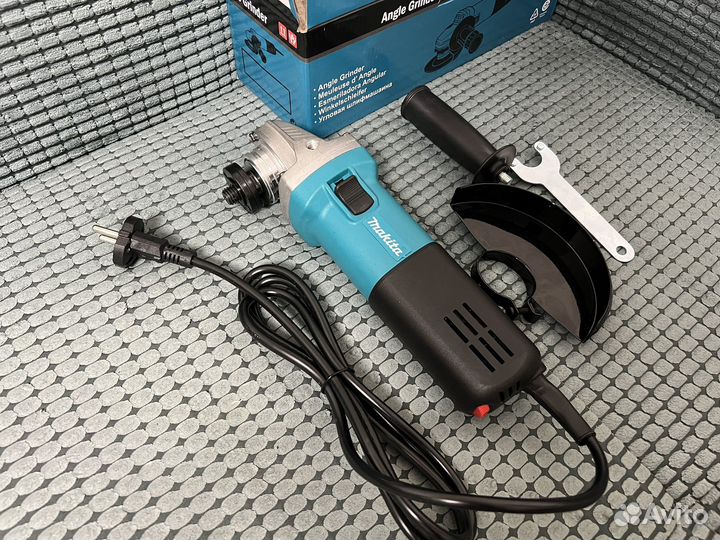 Ушм болгарка makita 125