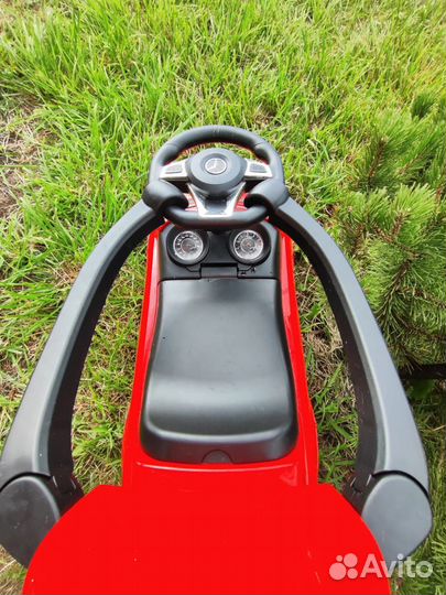 Машинка-каталка толокар мерседес