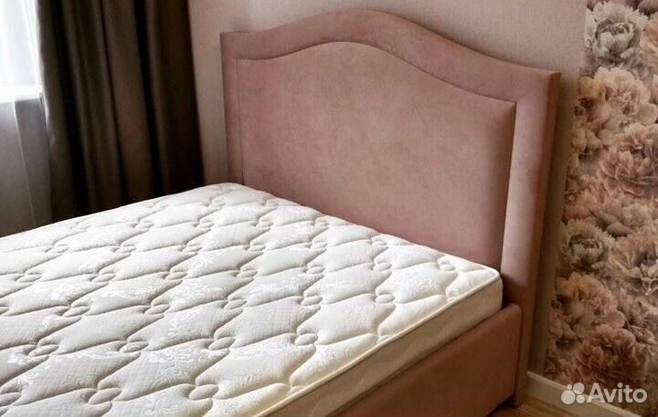 Кровать двухспальная. Бесплатная доставка