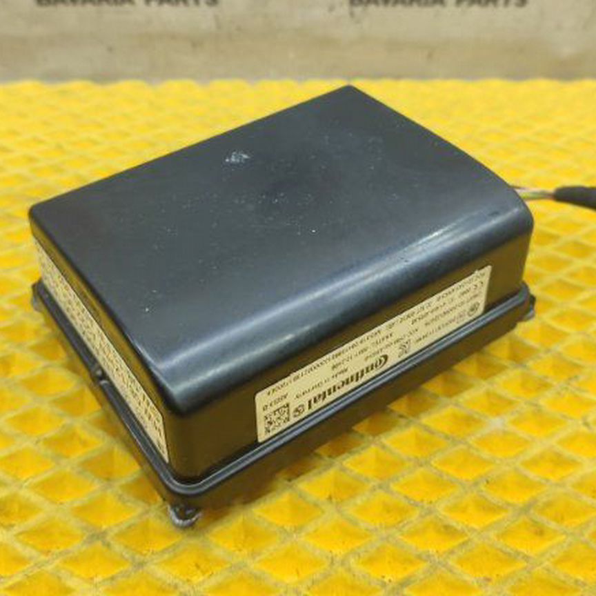 ❤︎ Does this bike belong to a super hero or a racer? Wait