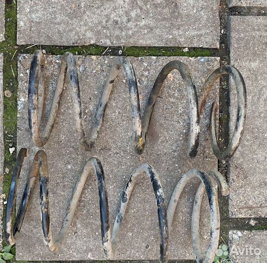 Пружины передние Hyundai santa fe 1